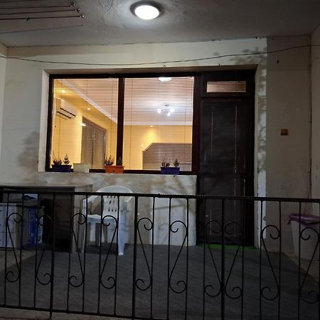Guest Rooms Simona 2 Opanets ภายนอก รูปภาพ