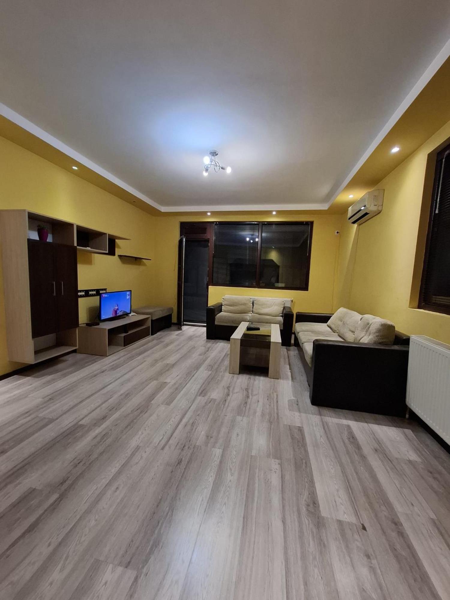 Guest Rooms Simona 2 Opanets ภายนอก รูปภาพ
