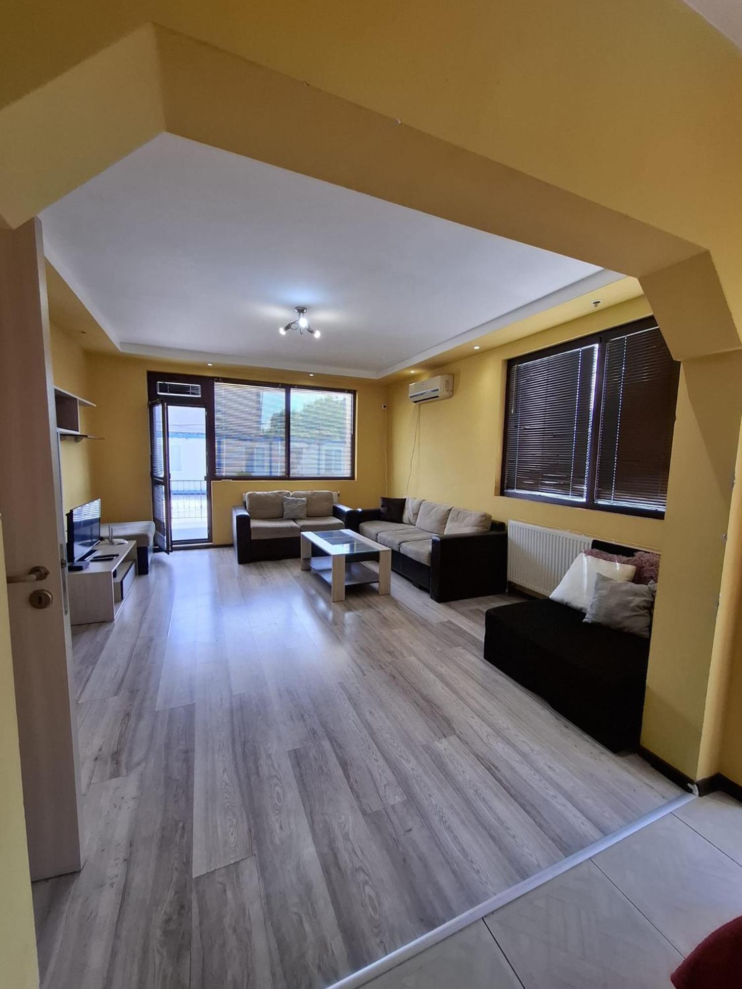 Guest Rooms Simona 2 Opanets ภายนอก รูปภาพ